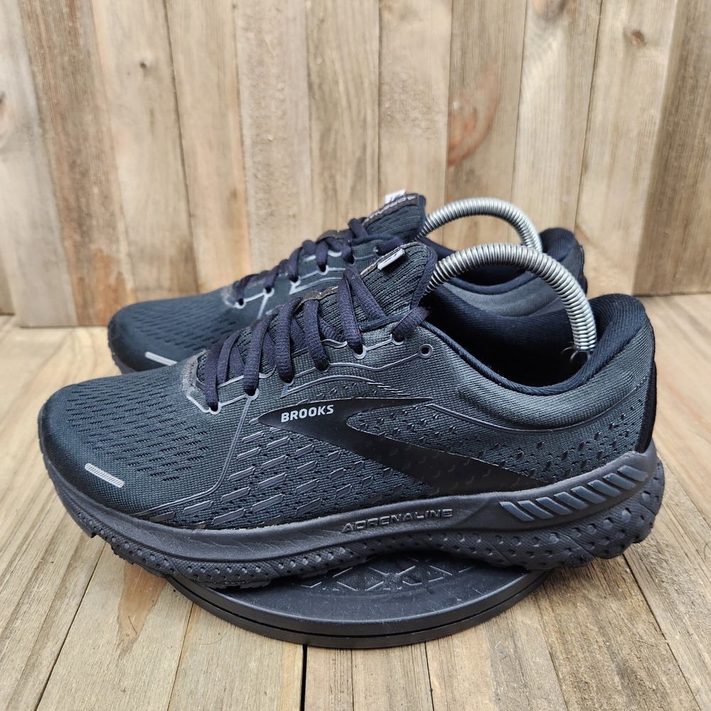 Brooks Adrenaline GTS 21 Womens 10 Wide D Triple Black Running Shoes 1203291D020
